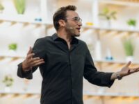 How can I change my company culture? by Simon Sinek