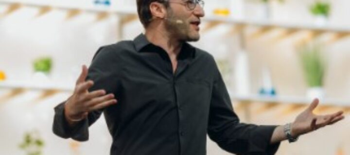 How can I change my company culture? by Simon Sinek